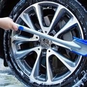 Βούρτσα καθαρισμού ελαστικών και ζάντας αυτοκινήτου – 1610605B – 160898