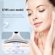 Συσκευή φωτοθεραπείας προσώπου-λαιμού – EMS Face Neck Lifting – 800712